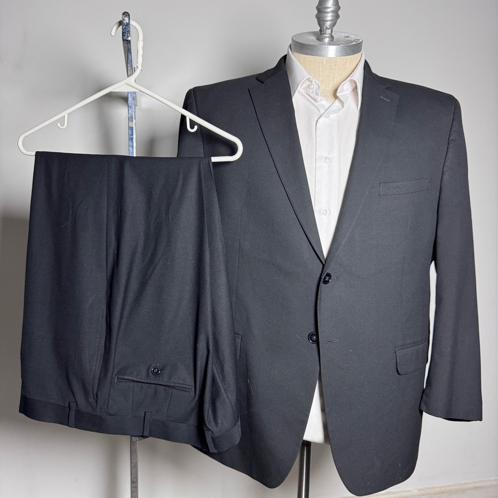 Calvin Klein Suit Mens‎ 46R 40x26 Black Solid Modern Stretch 2-Button Formal